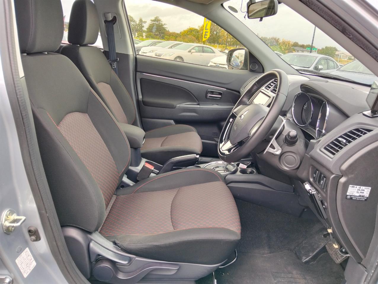 2018 Mitsubishi RVR thumbnail