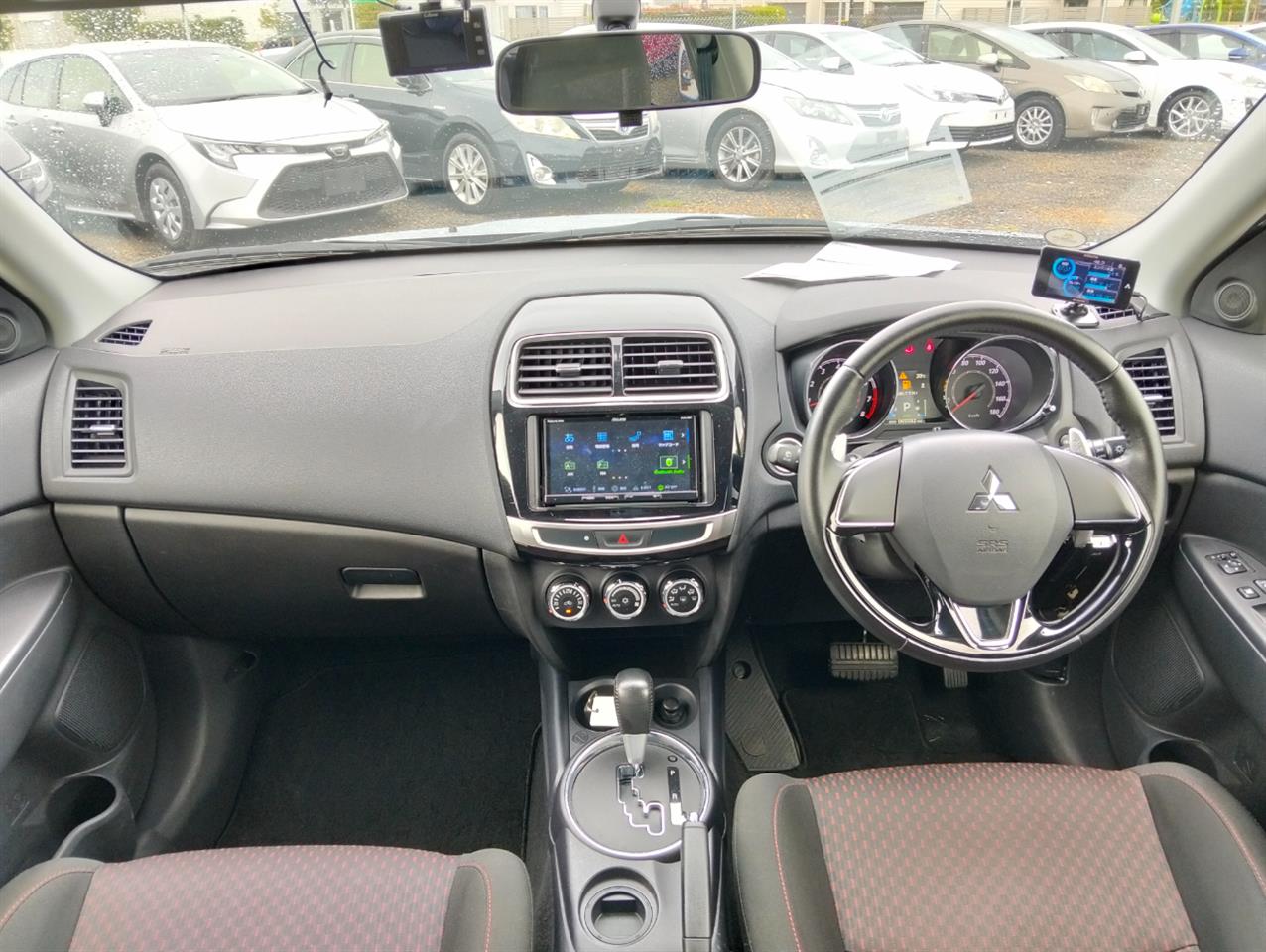 2018 Mitsubishi RVR thumbnail