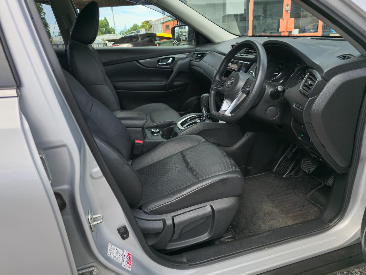 2019 Nissan X-Trail thumbnail