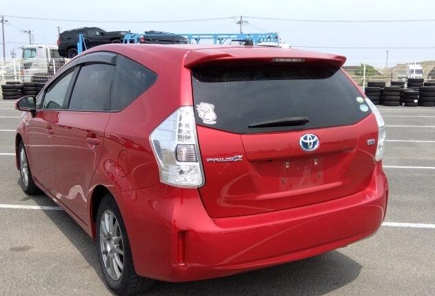 2012 Toyota Prius thumbnail