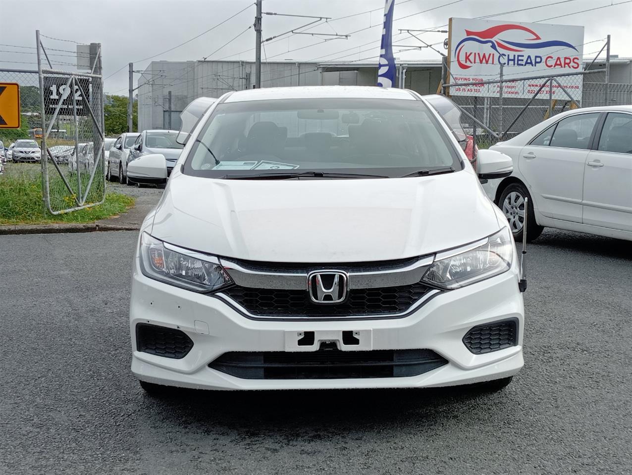 2018 Honda Grace thumbnail