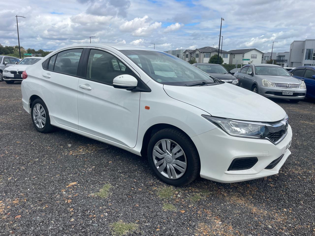 2018 Honda Grace thumbnail