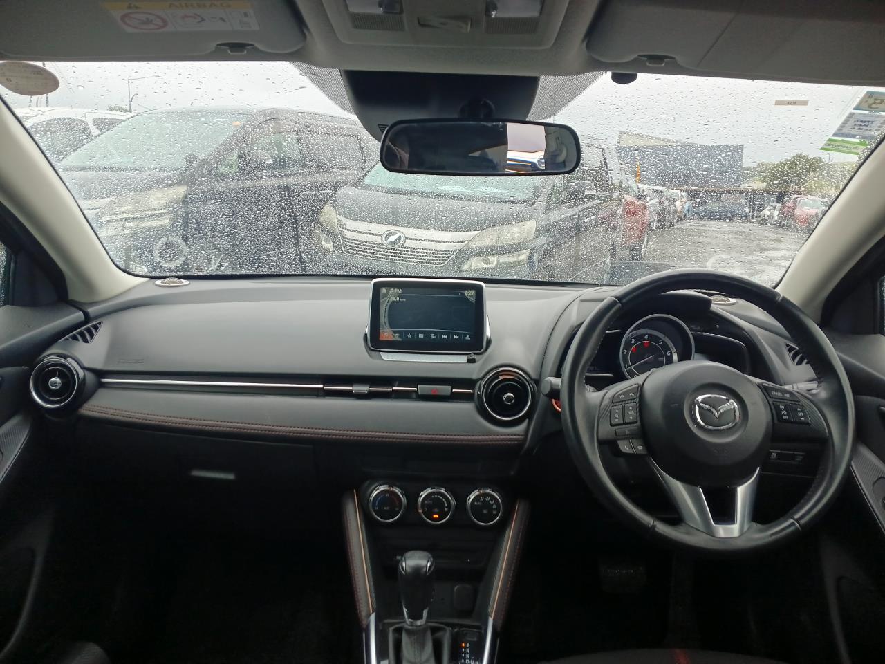 2015 Mazda Demio thumbnail