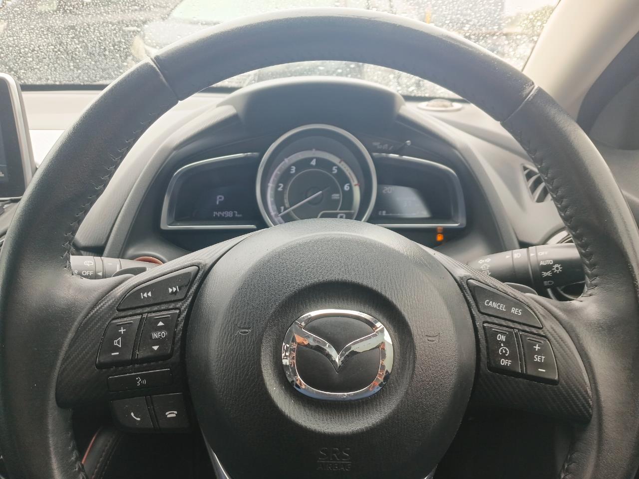 2015 Mazda Demio thumbnail