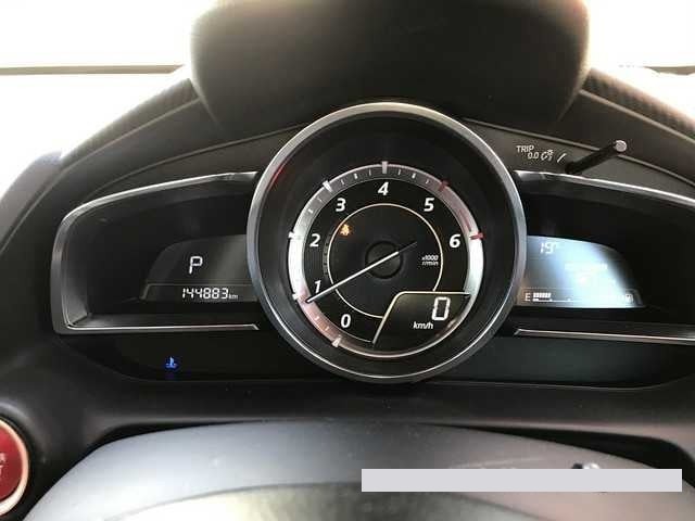 2015 Mazda Demio thumbnail