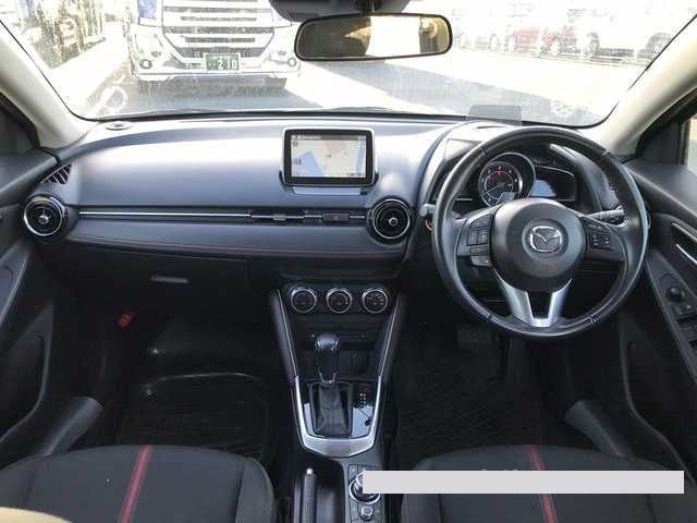 2015 Mazda Demio thumbnail