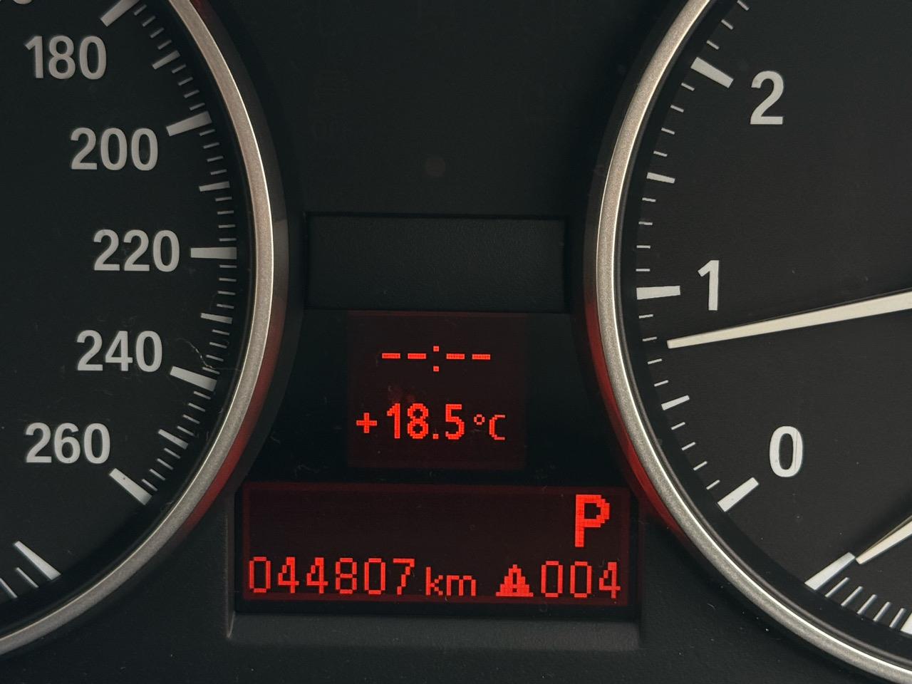 2012 BMW 320i thumbnail
