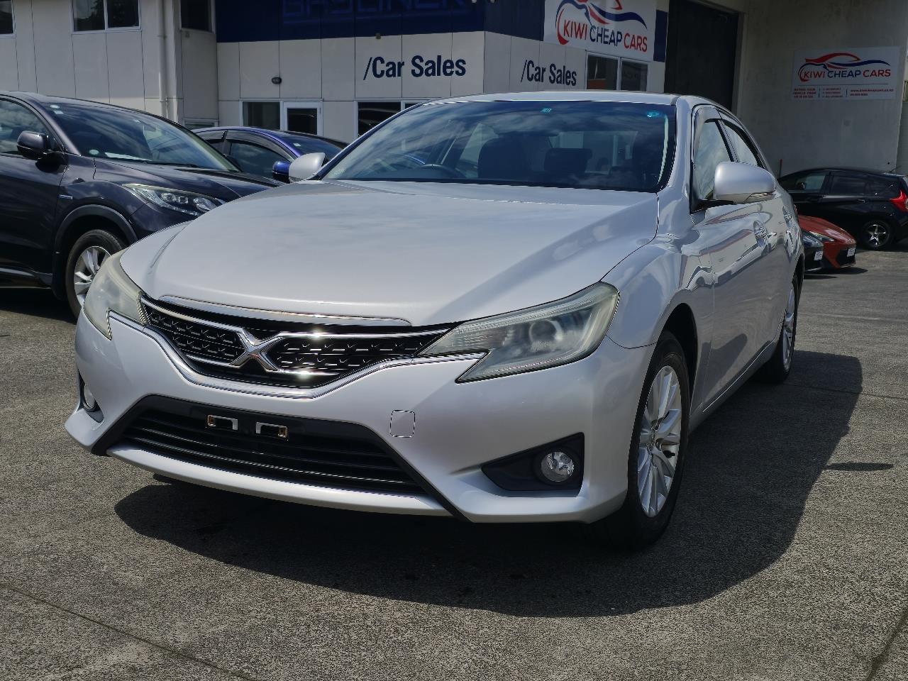 2013 Toyota Mark-X thumbnail