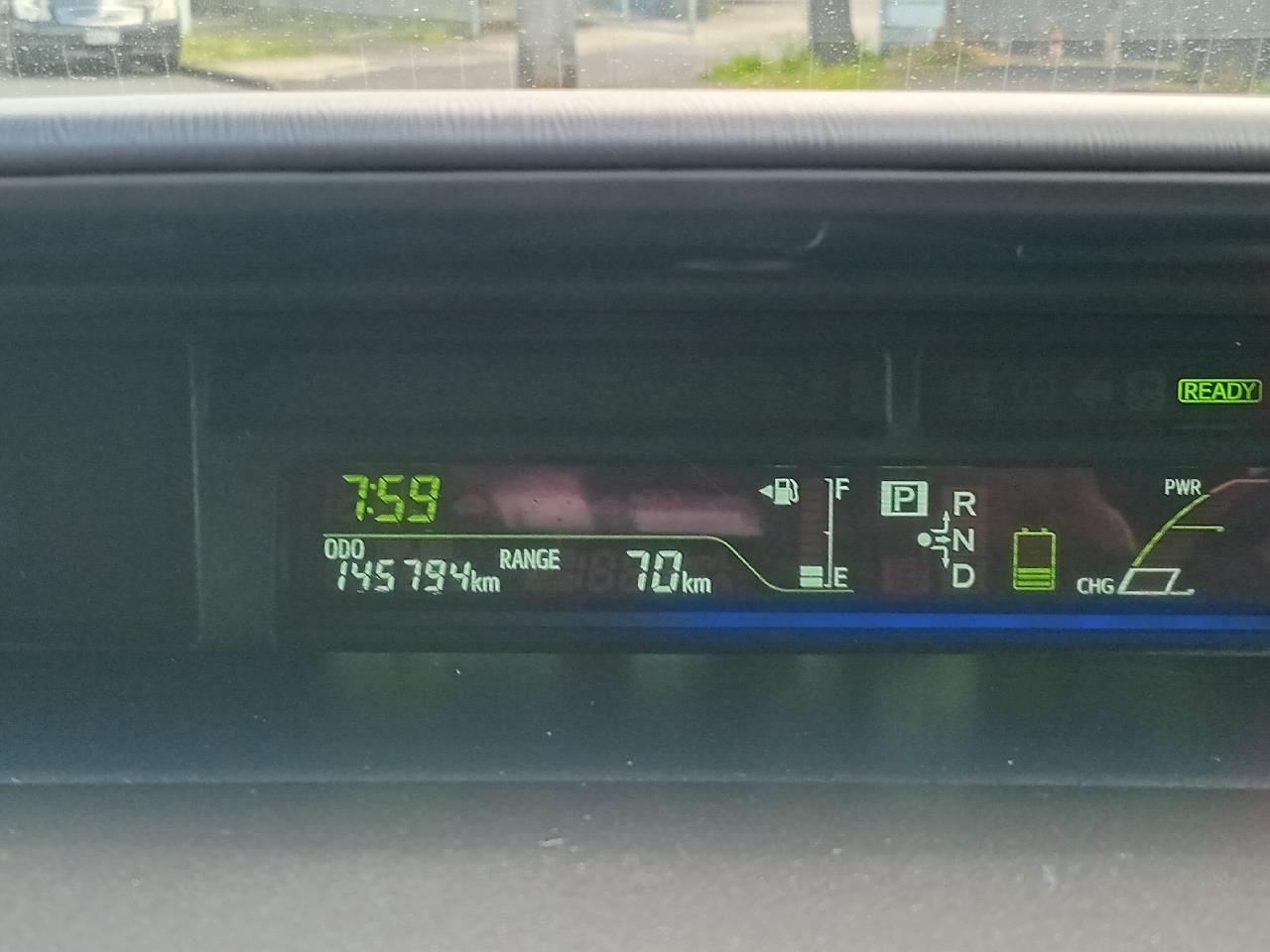2014 Toyota Prius thumbnail