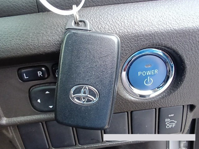 2015 Toyota Sai thumbnail