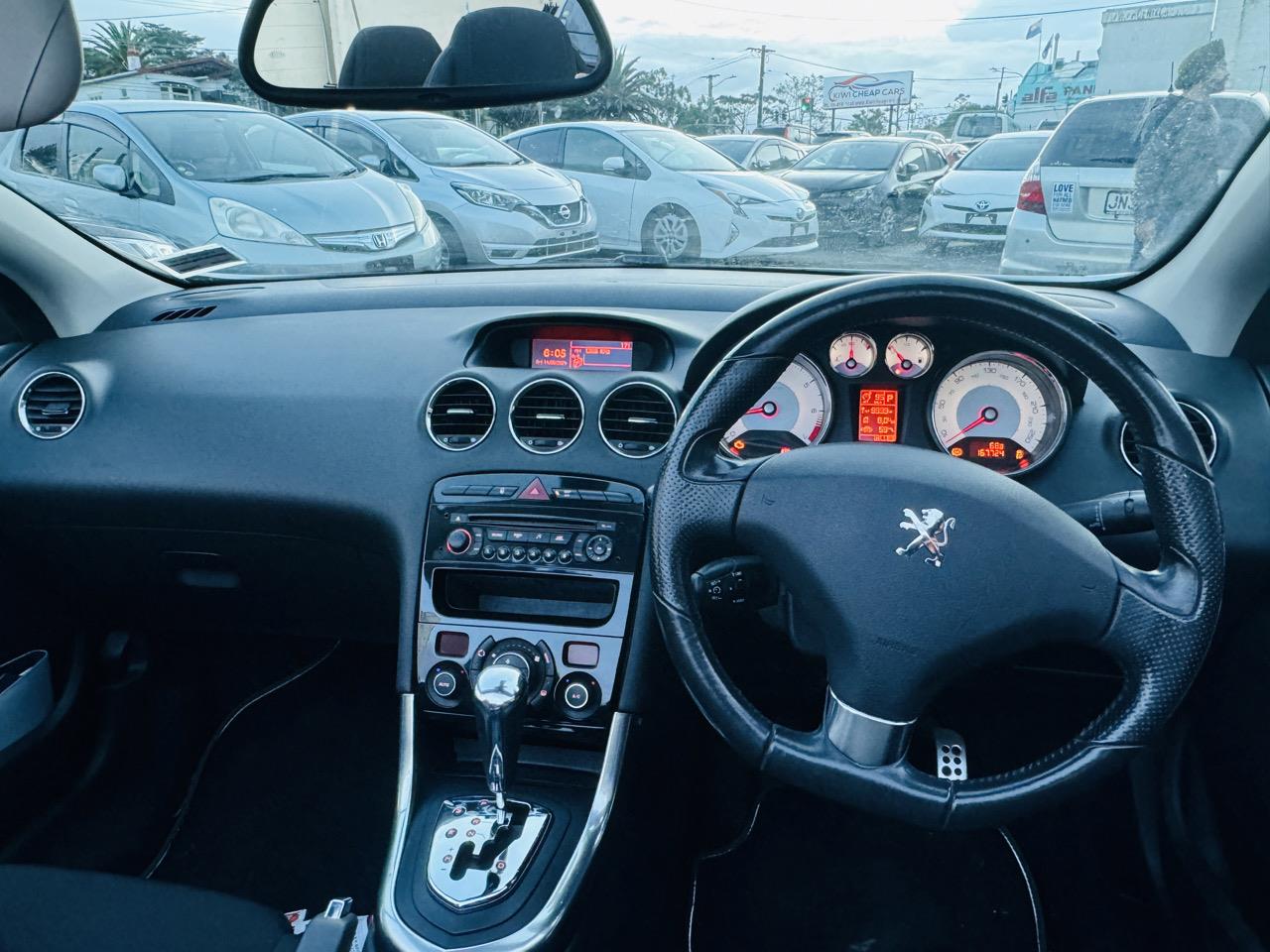 2011 Peugeot 308 thumbnail