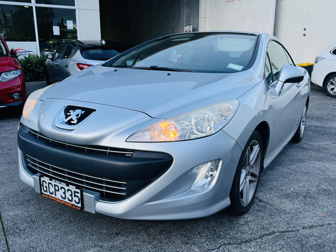2011 Peugeot 308 thumbnail