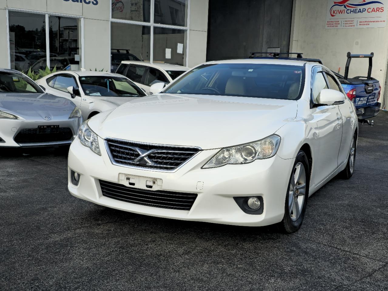 2012 Toyota Mark-X thumbnail