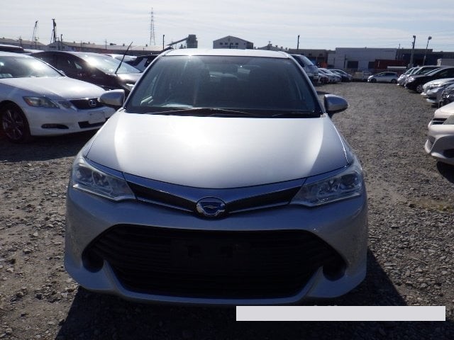 2016 Toyota Corolla thumbnail