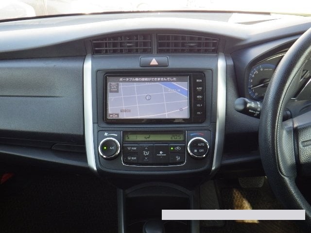 2016 Toyota Corolla thumbnail