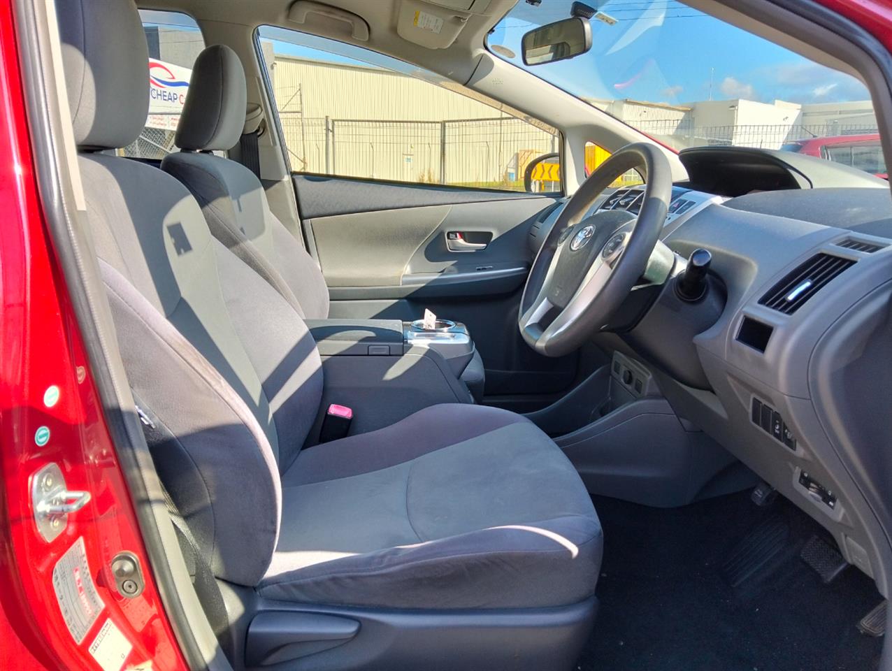 2012 Toyota Prius thumbnail
