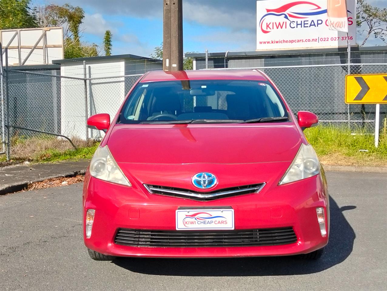 2012 Toyota Prius thumbnail