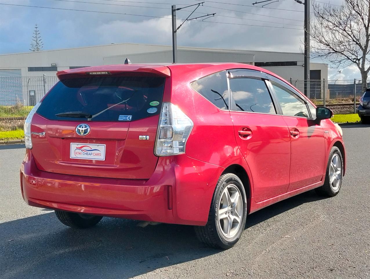 2012 Toyota Prius thumbnail