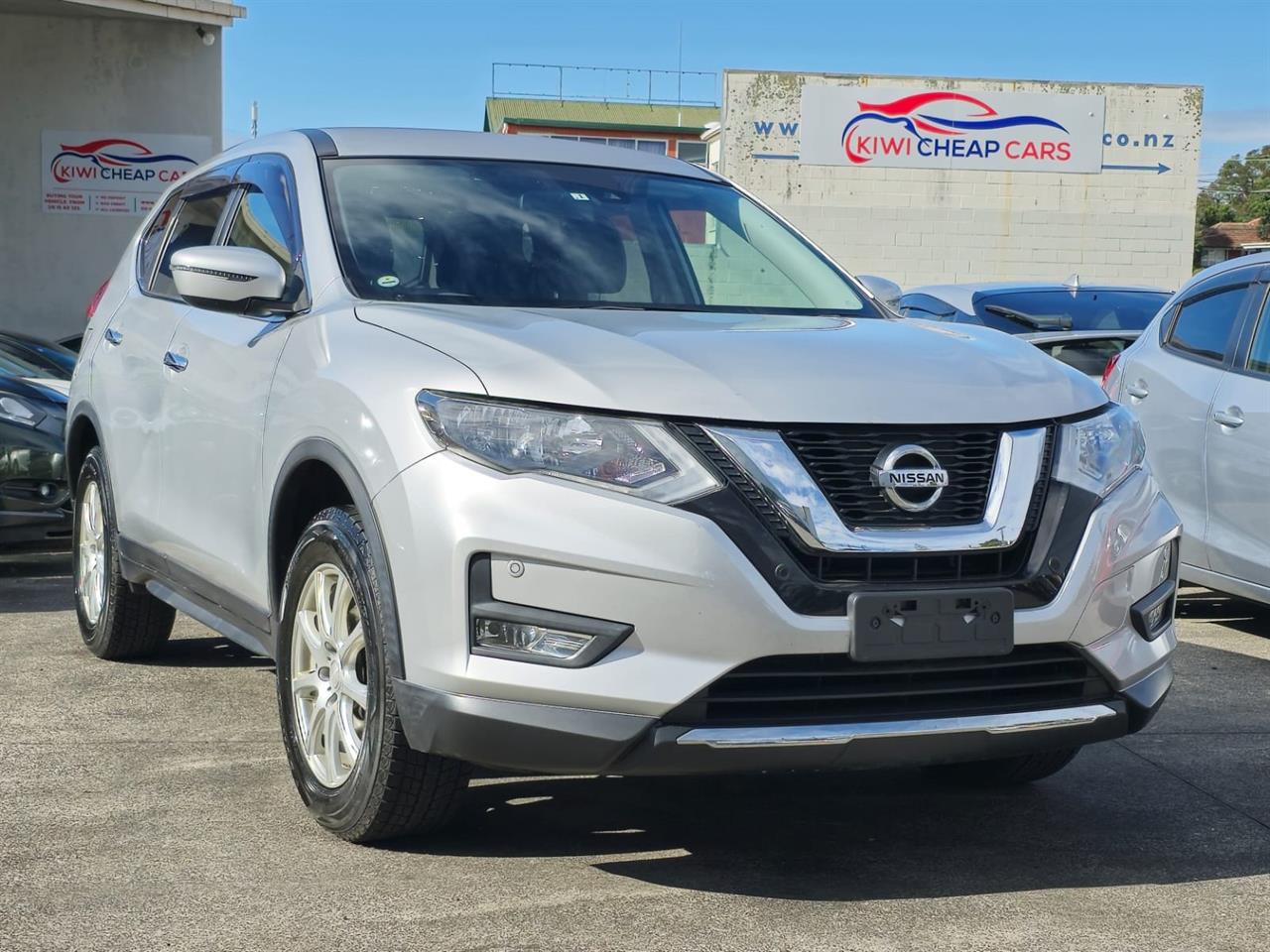2019 Nissan X-Trail thumbnail