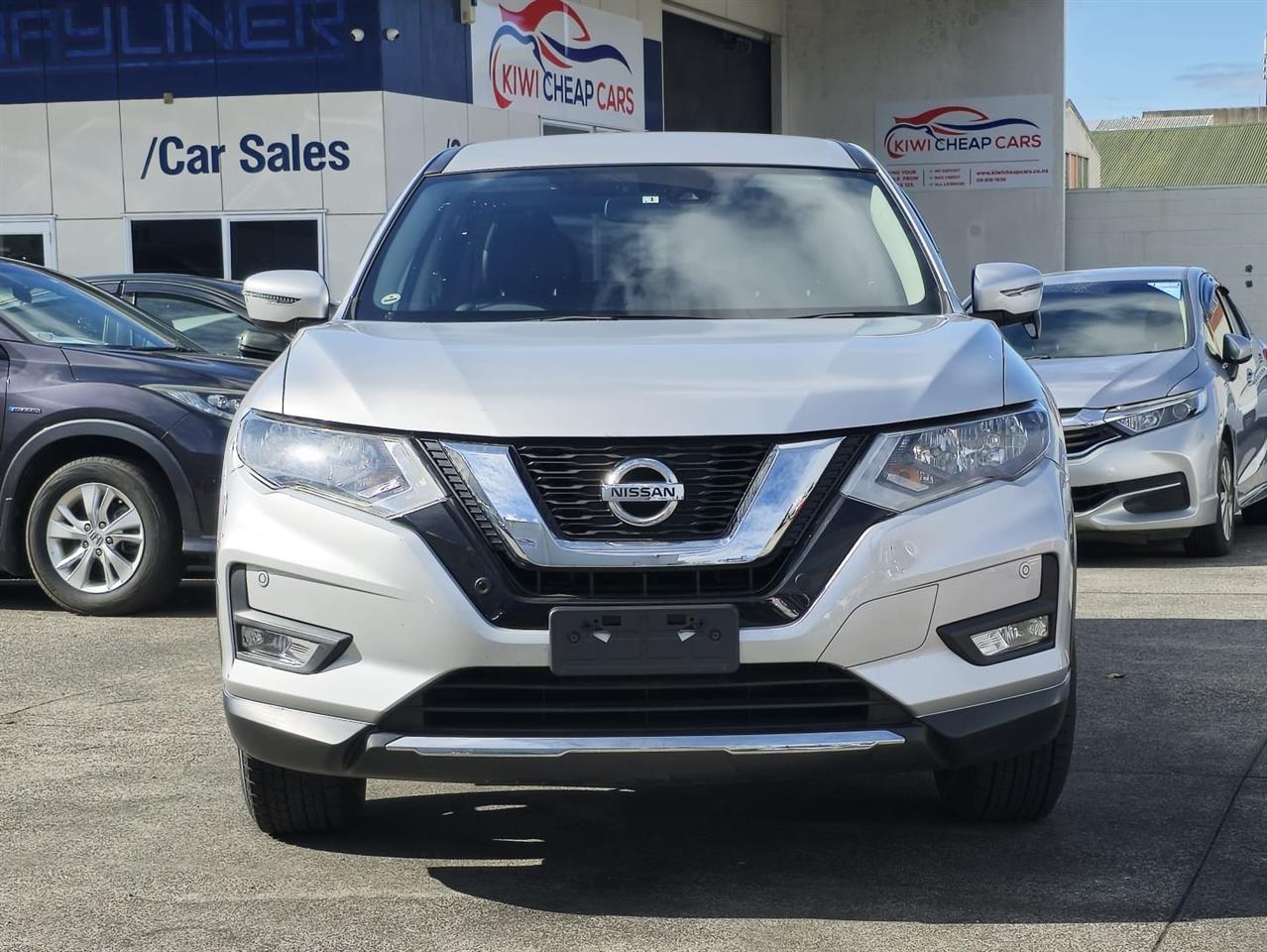 2019 Nissan X-Trail thumbnail