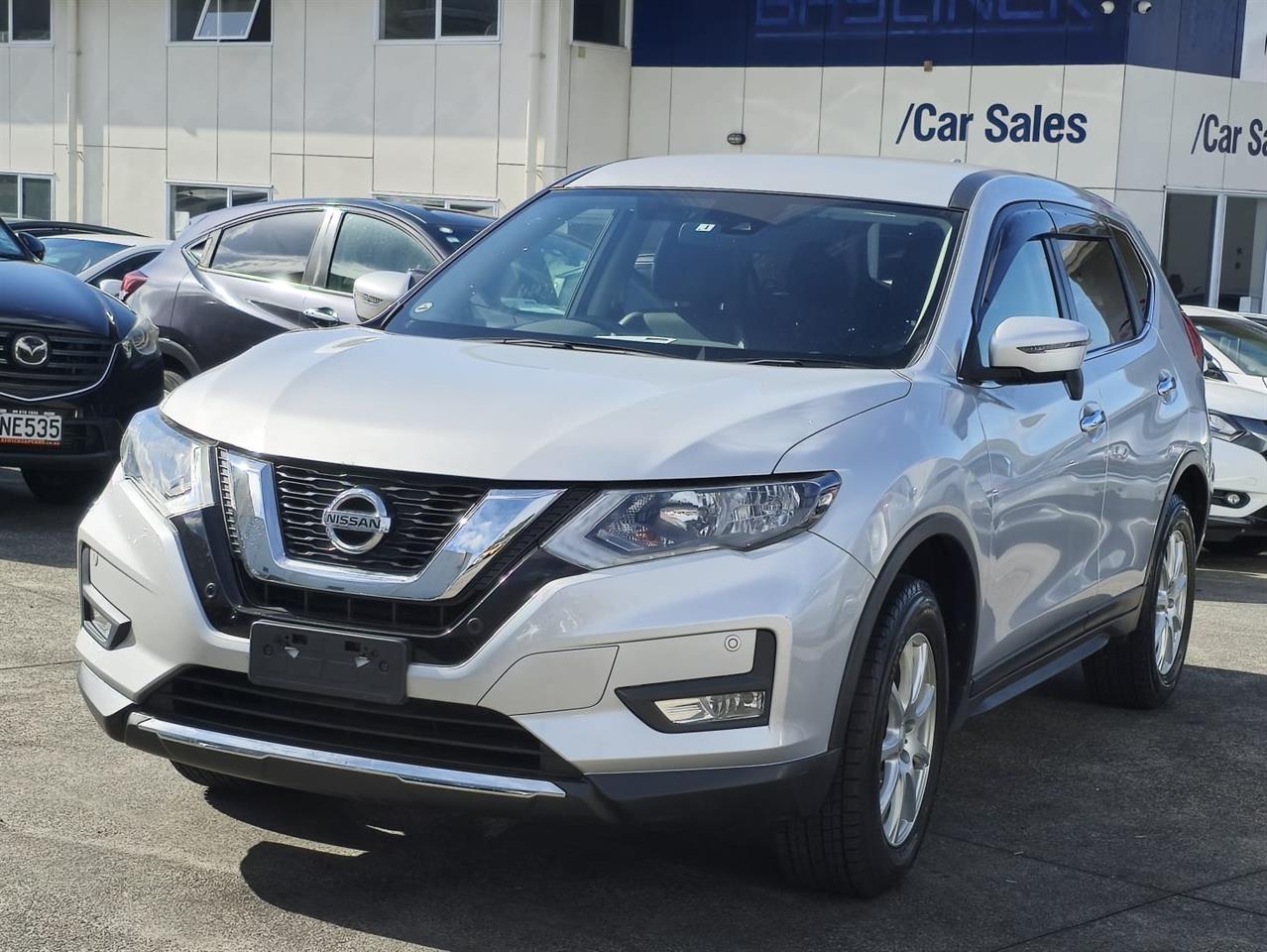 2019 Nissan X-Trail thumbnail