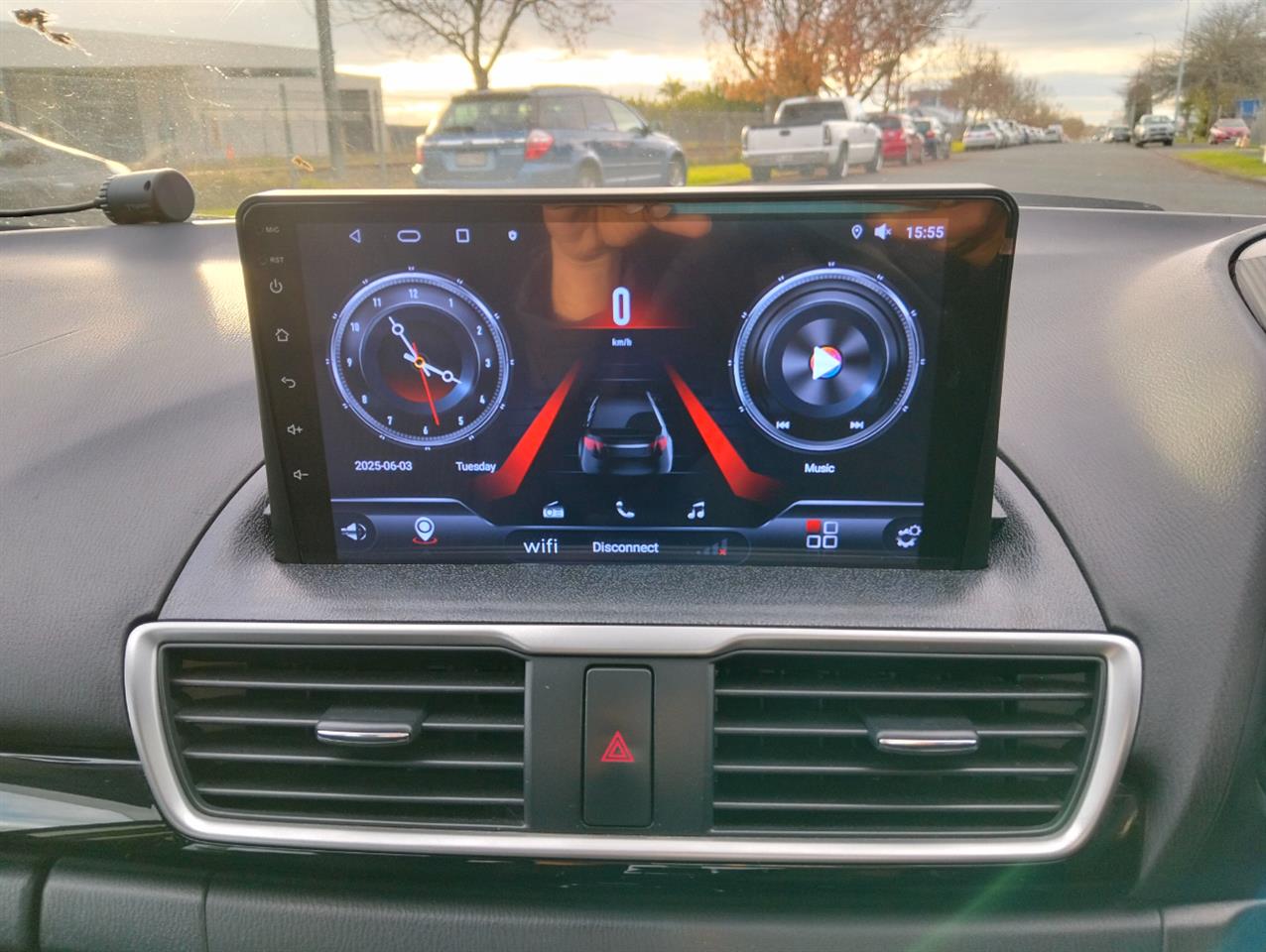 2016 Mazda Axela thumbnail