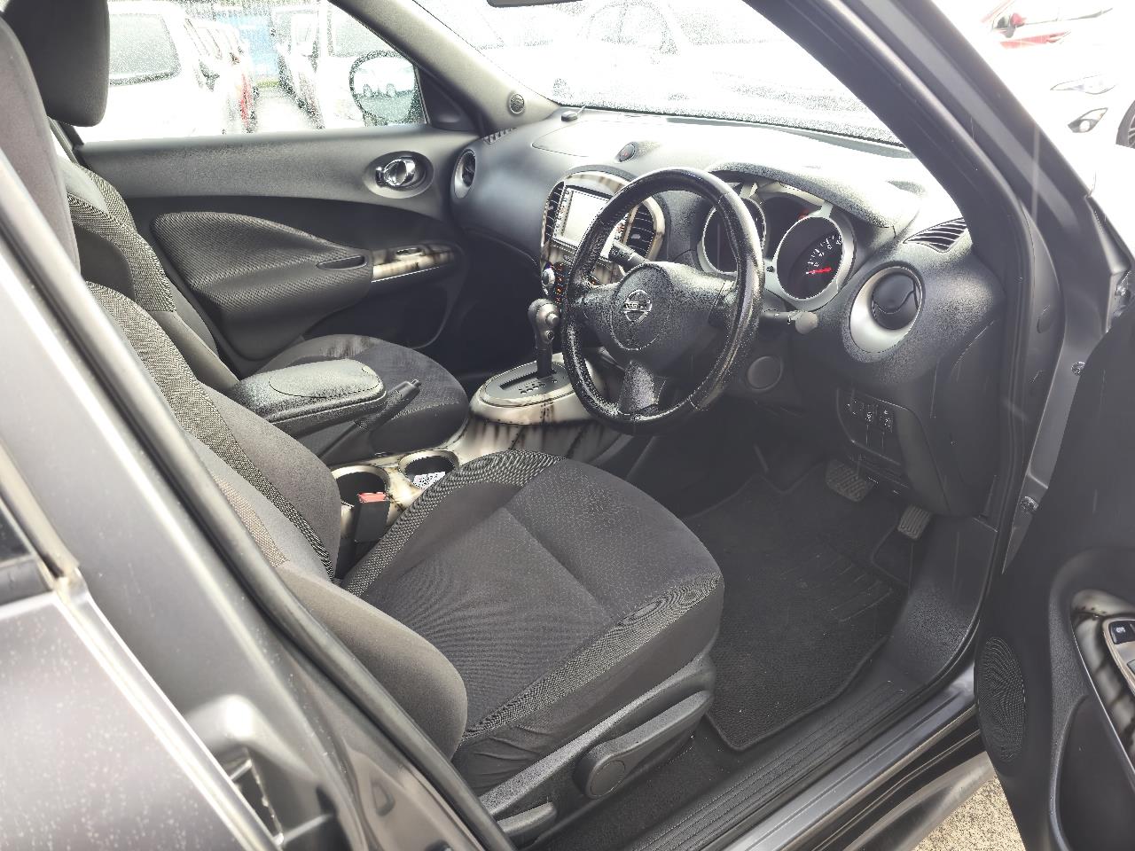 2011 Nissan Juke thumbnail