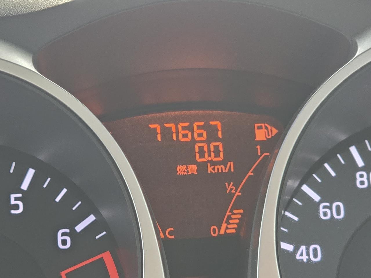 2011 Nissan Juke thumbnail