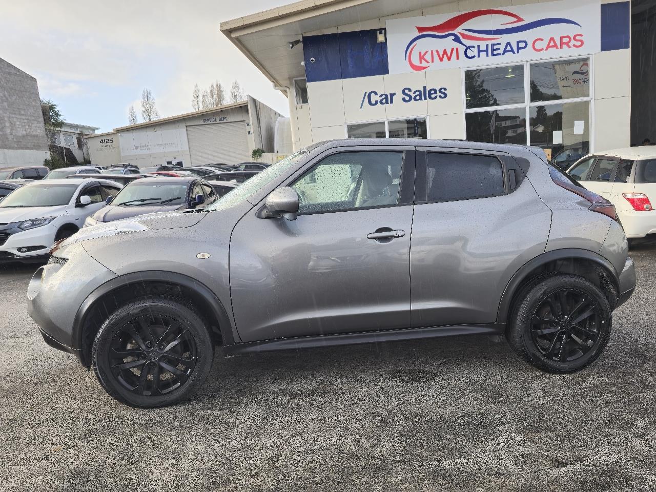 2011 Nissan Juke thumbnail