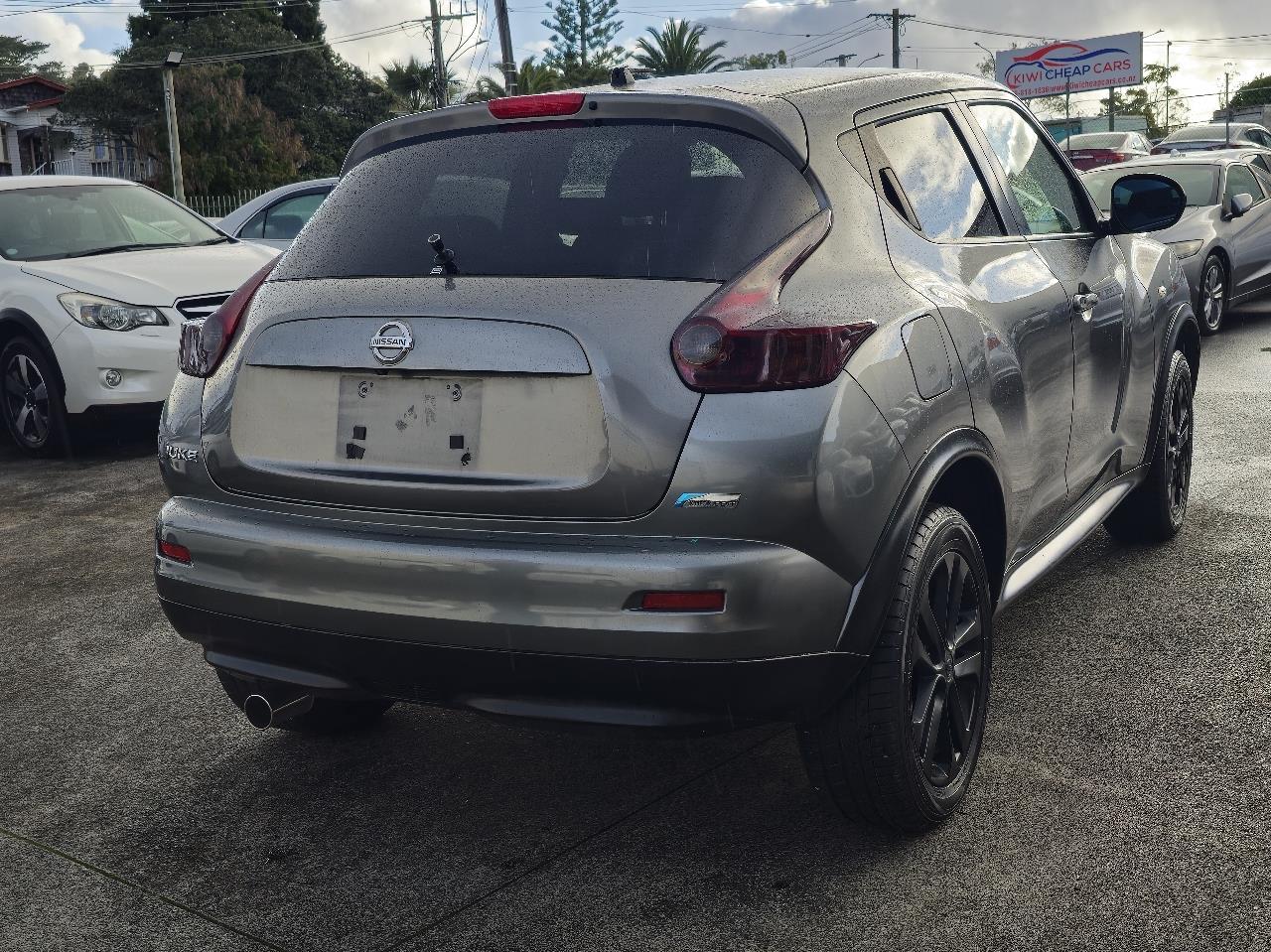 2011 Nissan Juke thumbnail