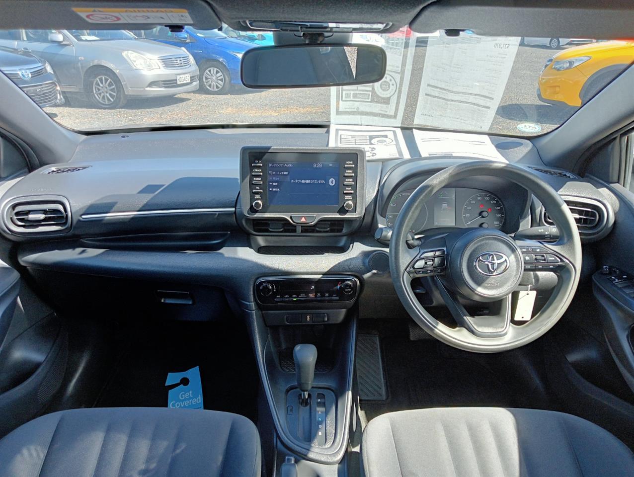 2020 Toyota Yaris thumbnail