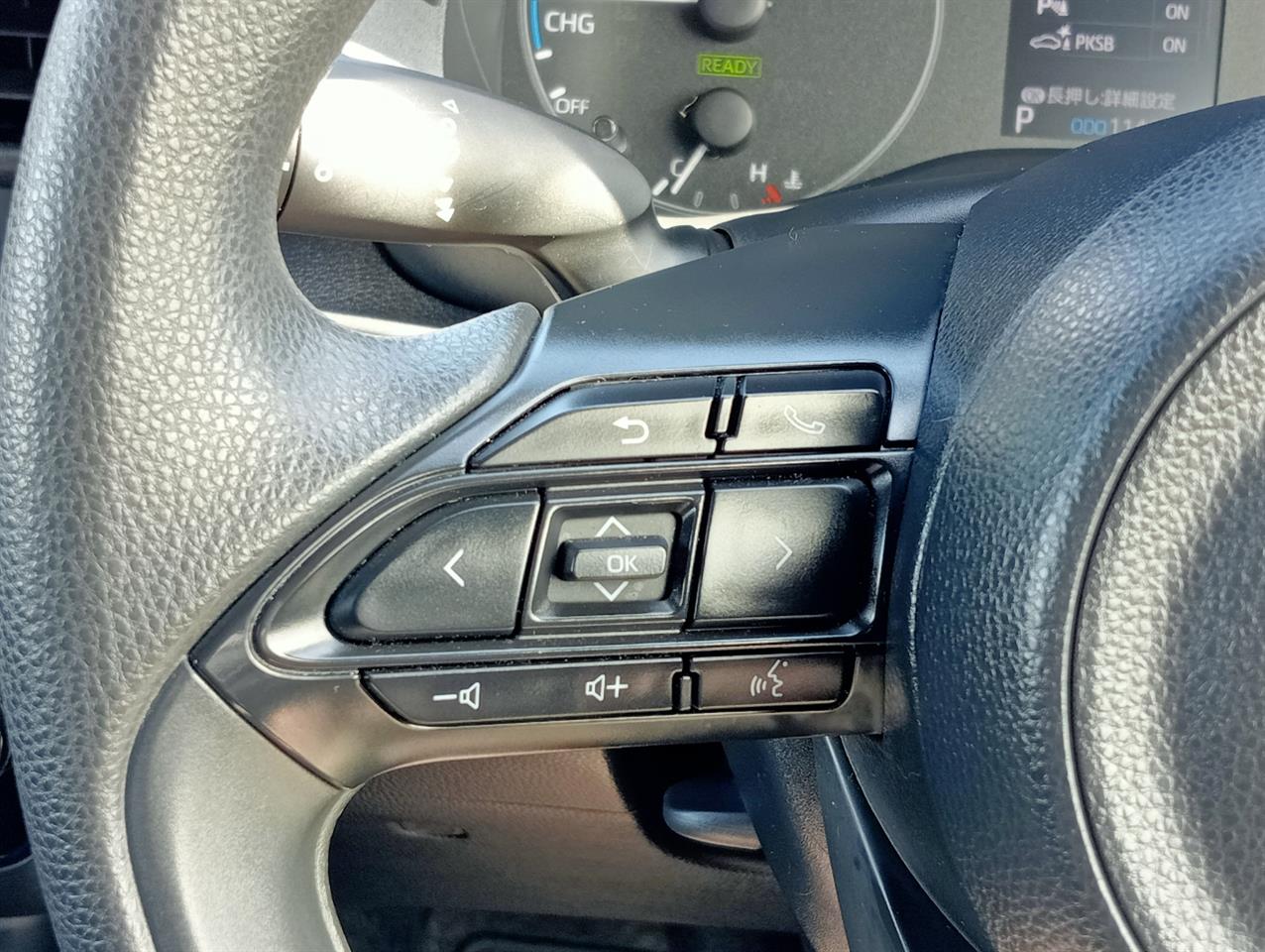 2020 Toyota Yaris thumbnail