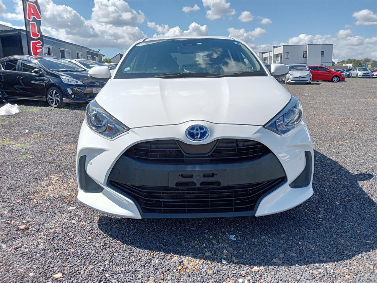 2020 Toyota Yaris thumbnail