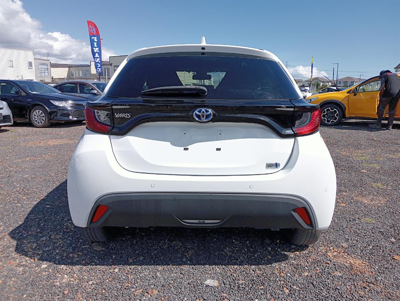 2020 Toyota Yaris thumbnail