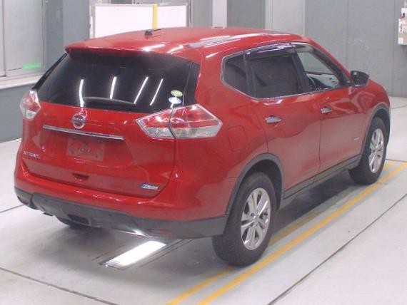 2015 Nissan X-Trail thumbnail