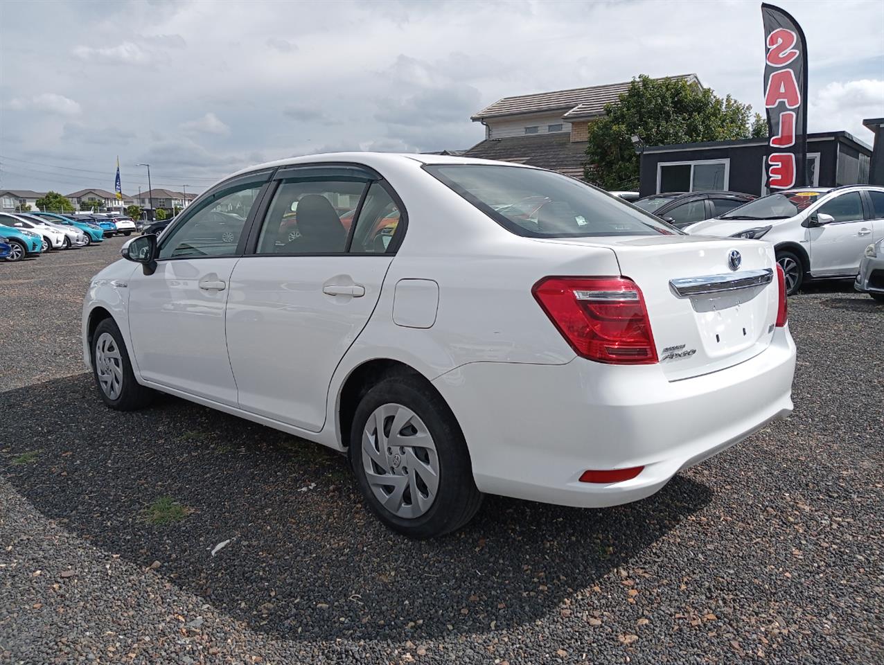 2018 Toyota Corolla thumbnail