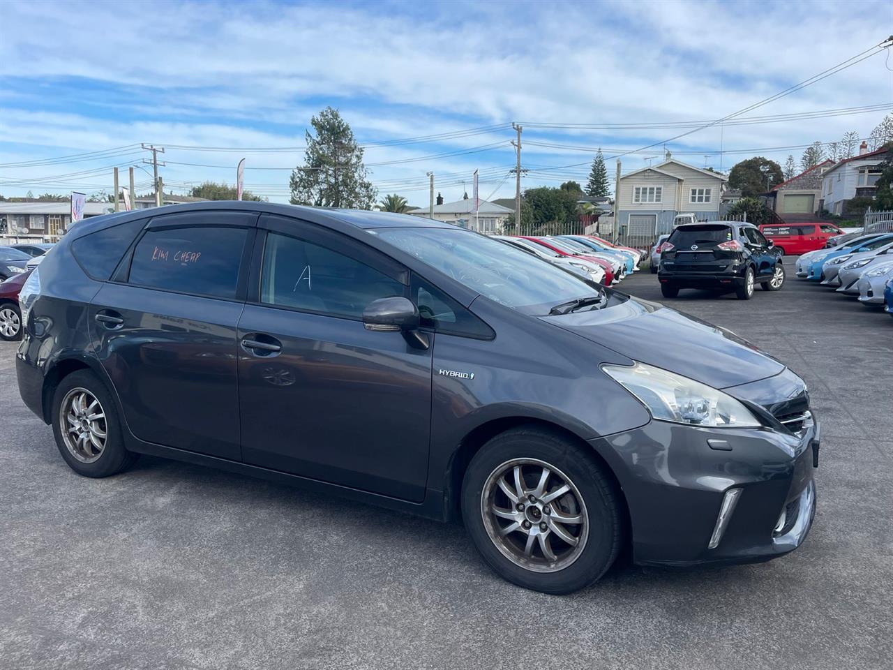 2012 Toyota Prius thumbnail