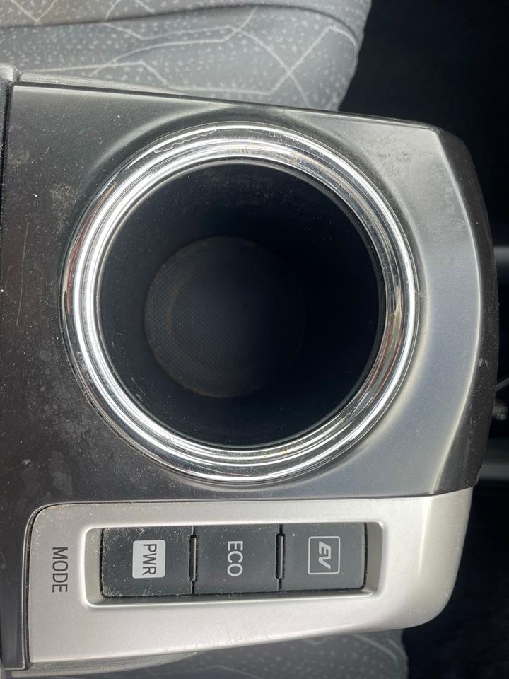 2012 Toyota Prius thumbnail