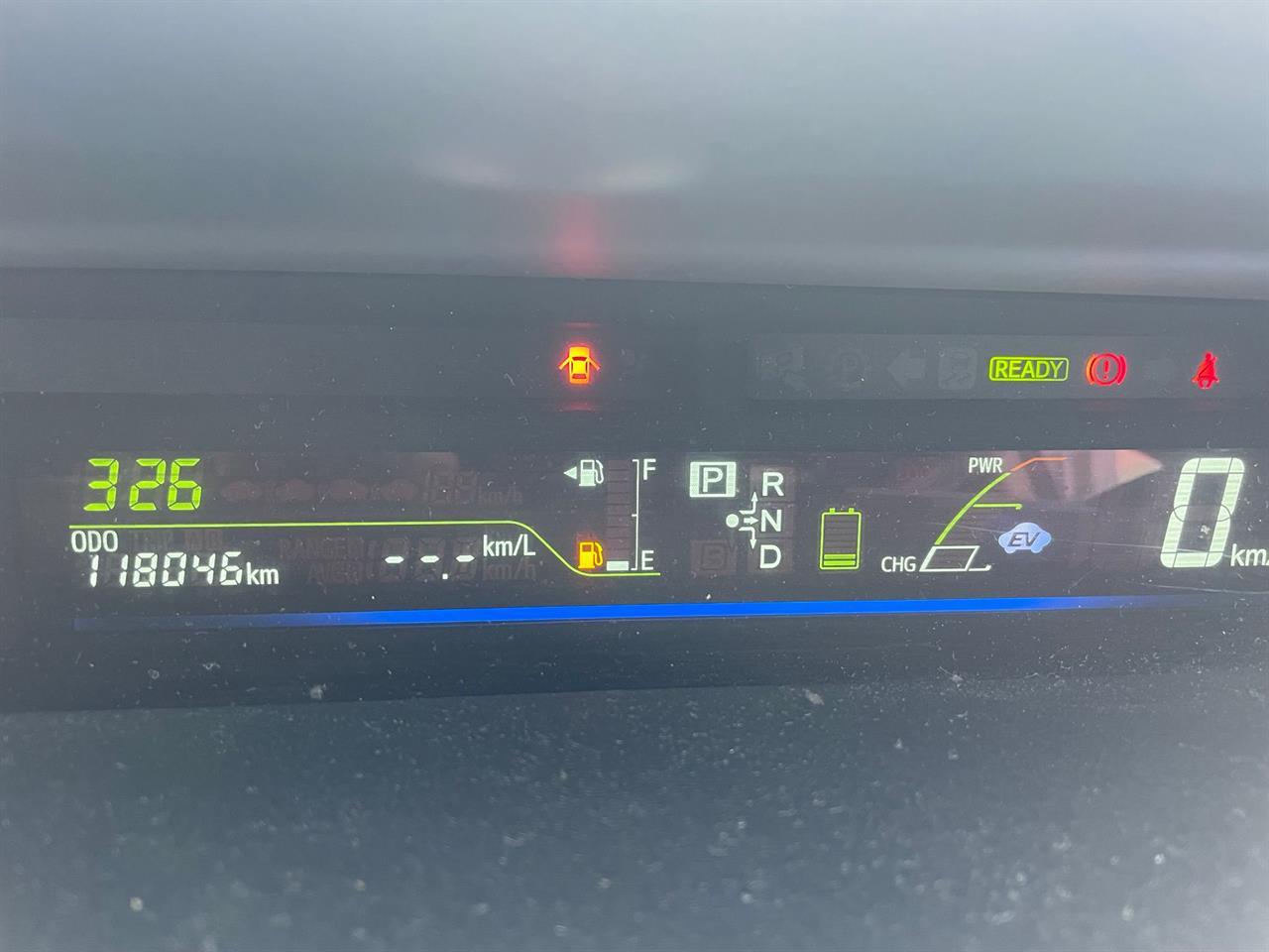 2012 Toyota Prius thumbnail