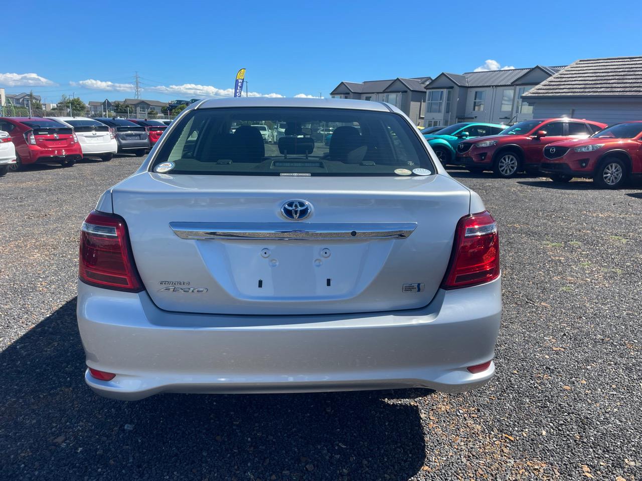 2018 Toyota Corolla thumbnail