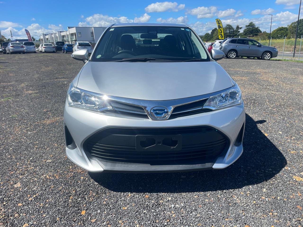 2018 Toyota Corolla thumbnail