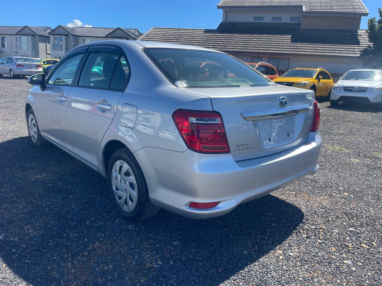2018 Toyota Corolla thumbnail