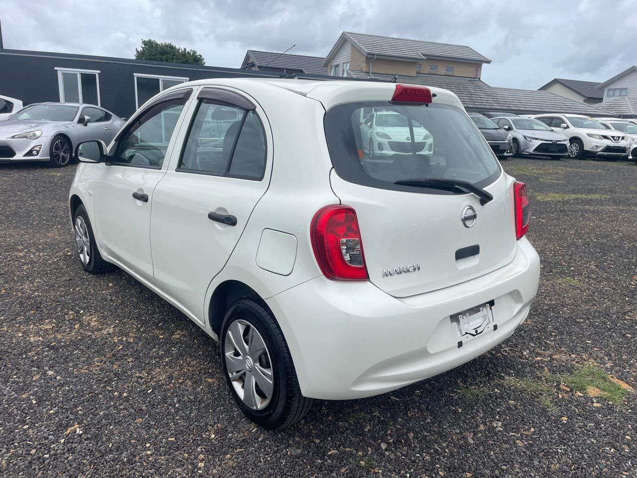 2018 Nissan March thumbnail