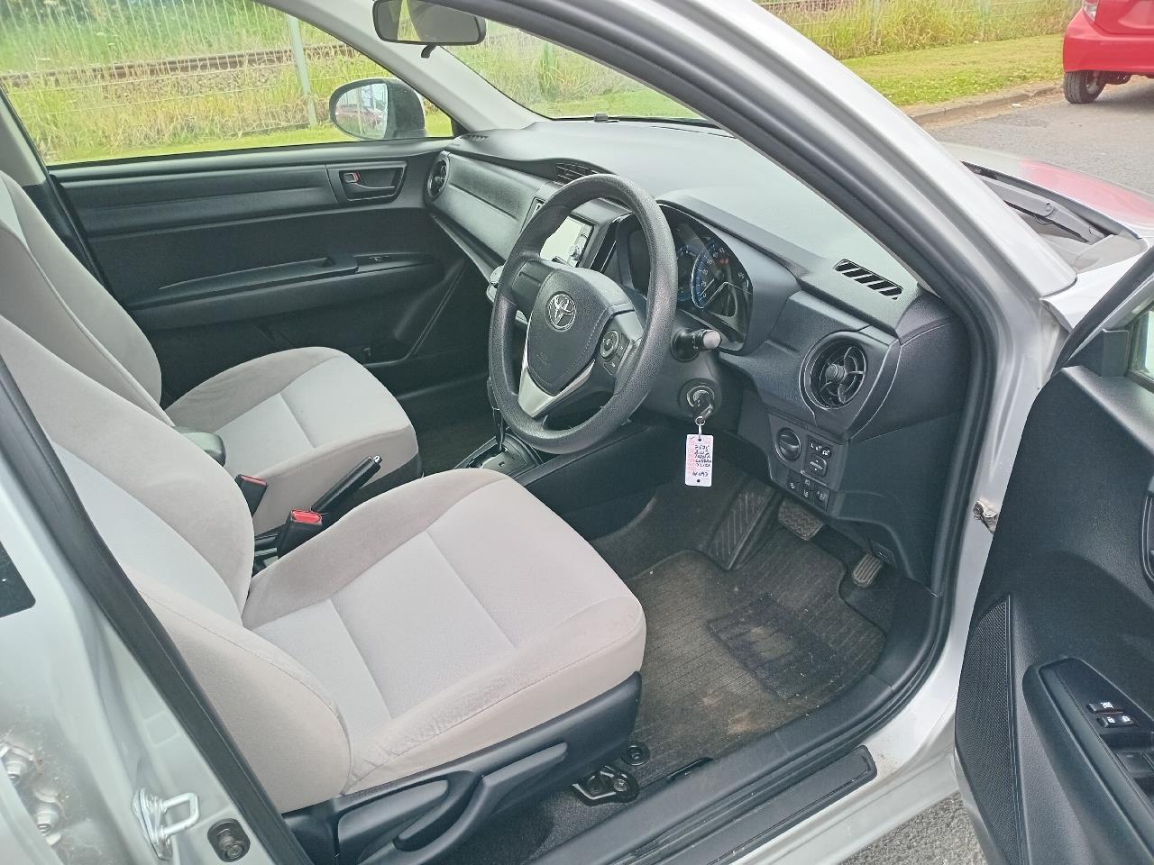 2017 Toyota Corolla thumbnail