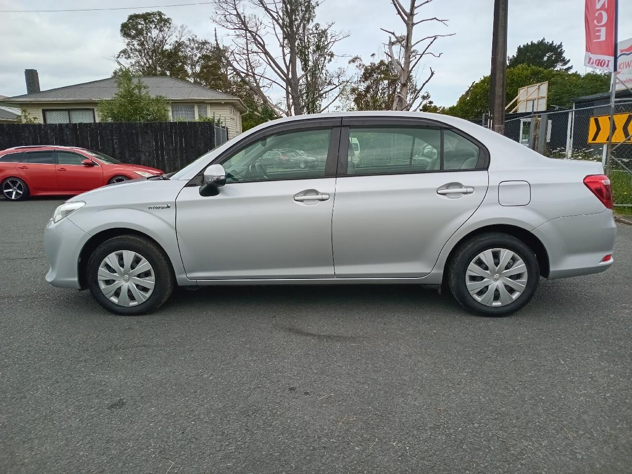 2017 Toyota Corolla thumbnail