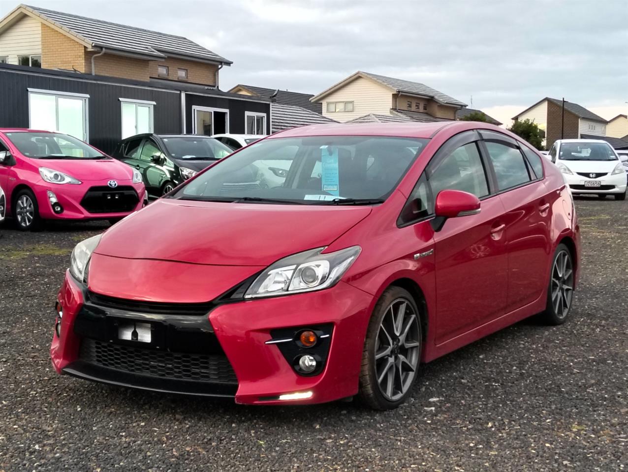 2014 Toyota Prius thumbnail