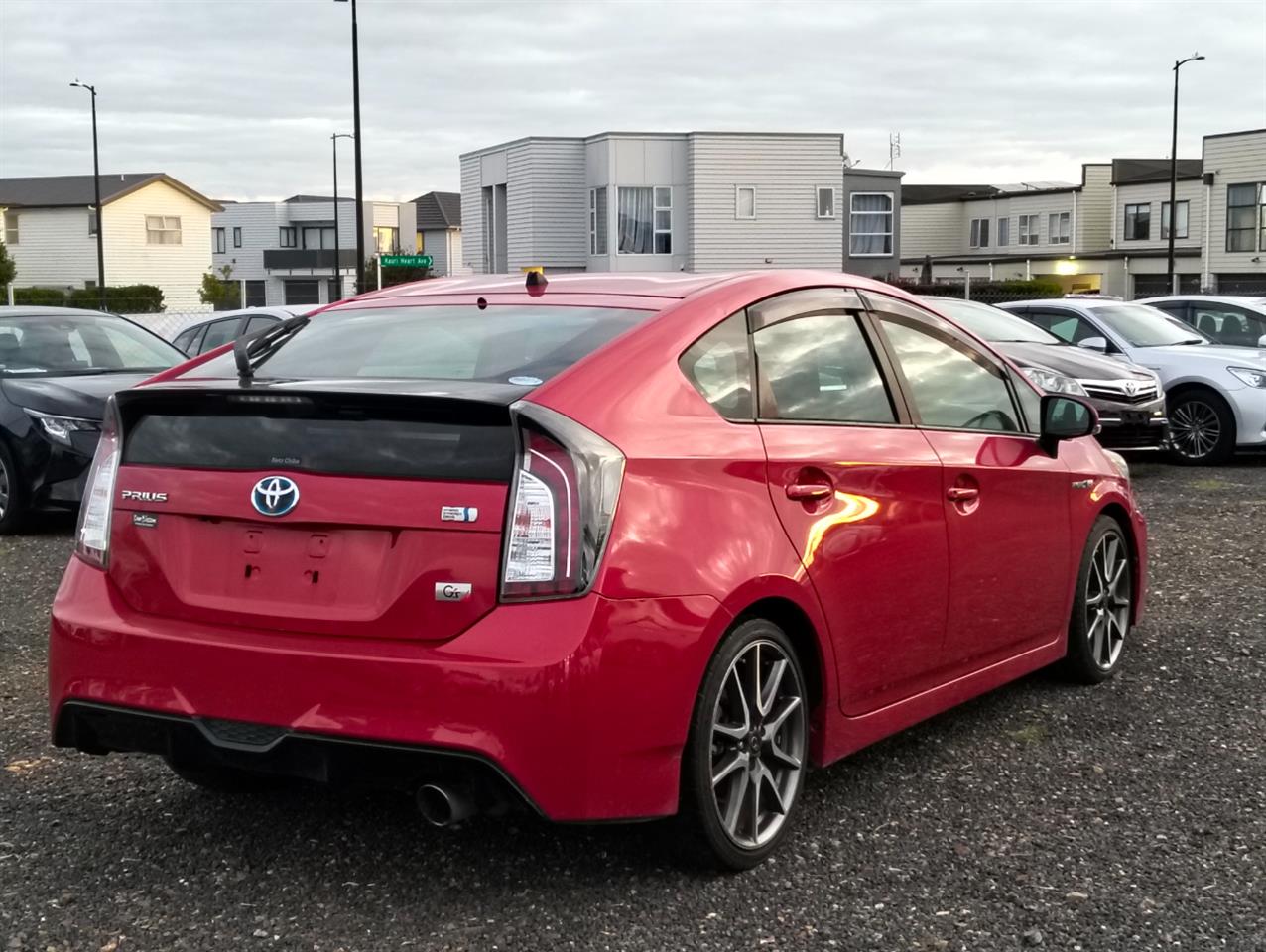 2014 Toyota Prius thumbnail