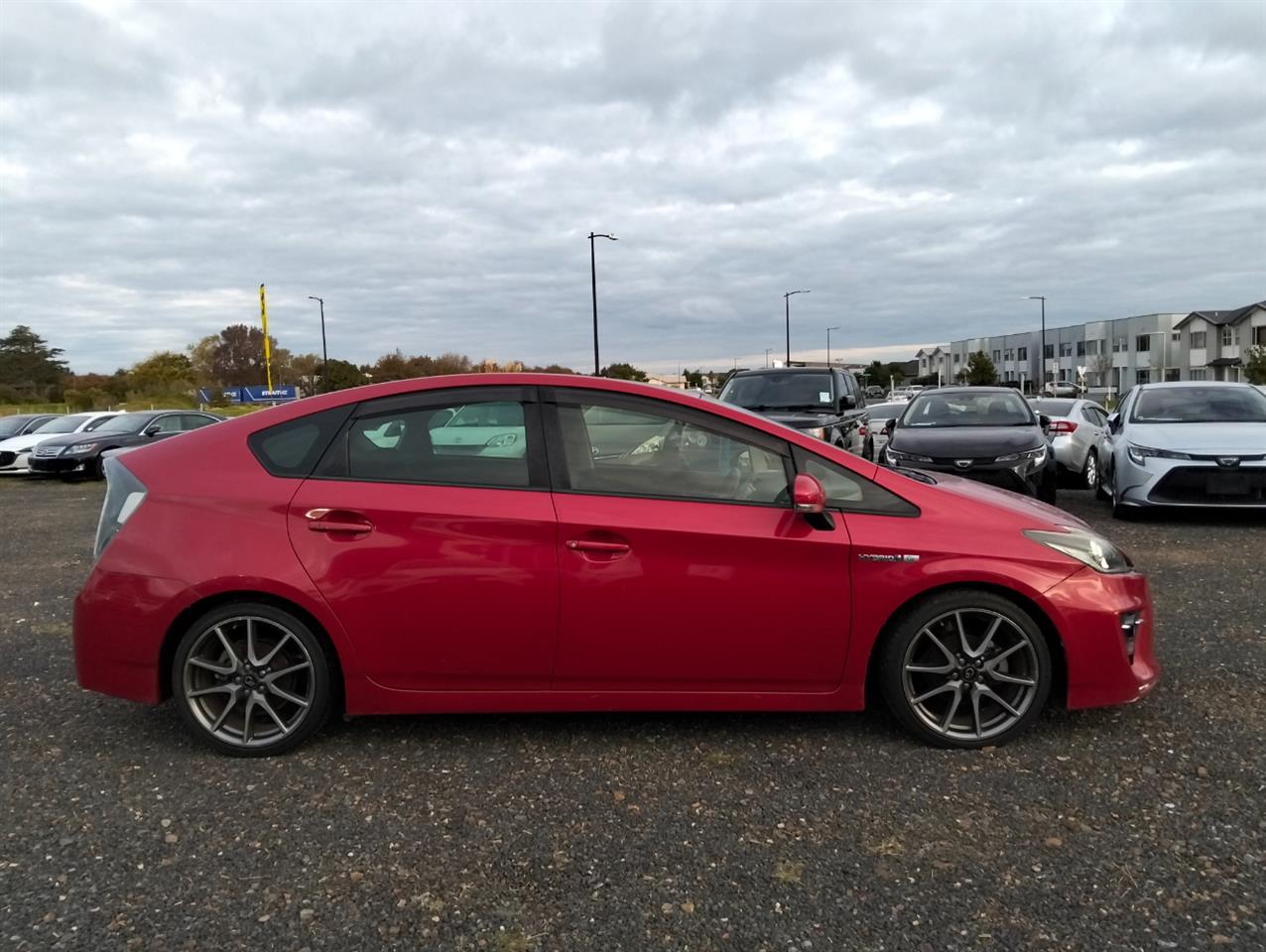 2014 Toyota Prius thumbnail