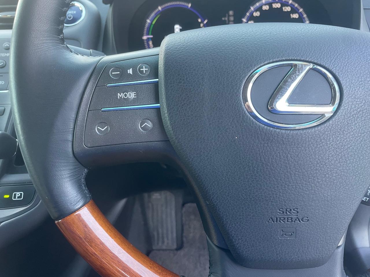 2011 Lexus HS250H thumbnail
