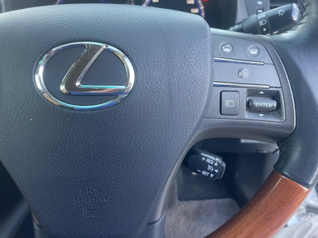 2011 Lexus HS250H thumbnail